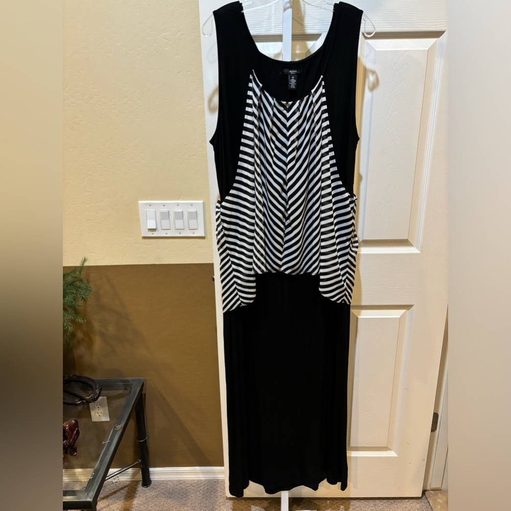 #12 Alfani Dress